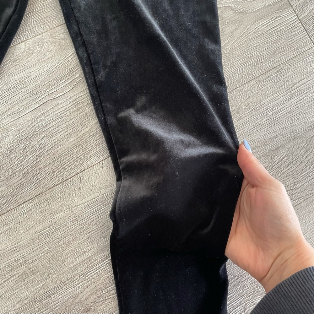 ARITZIA Talula Black Velvet Leggings Size Small - Picture 4 of 10